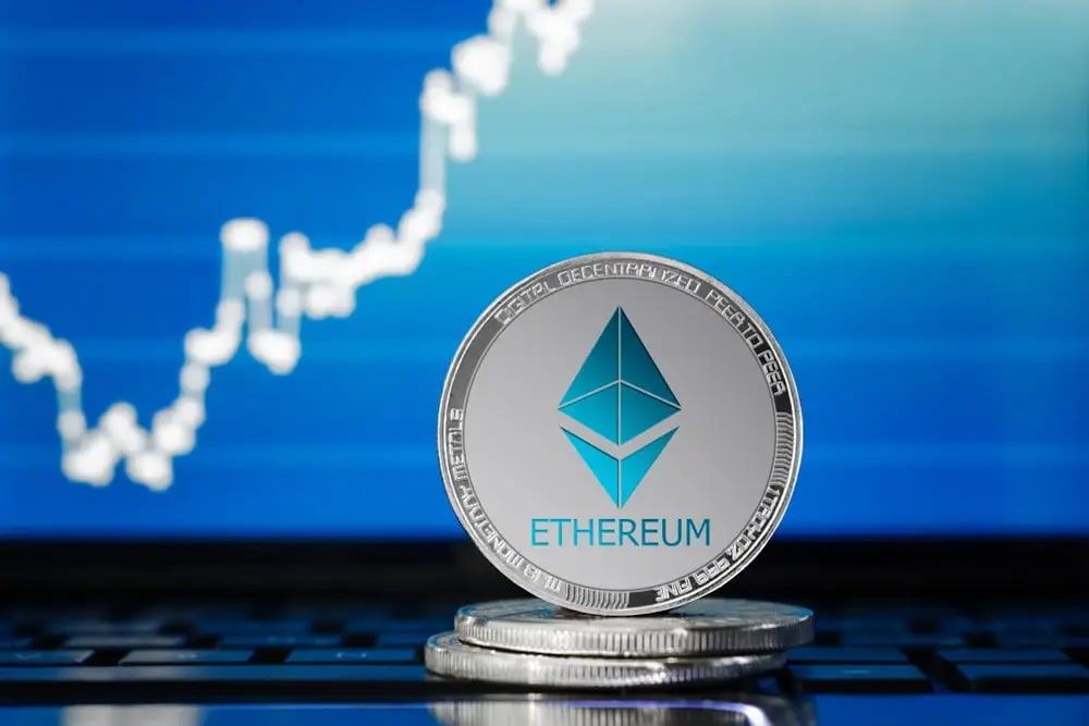 Experts Forecast Ethereum to Surge to $10,000 Before Year-End